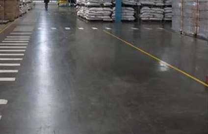 金剛砂耐磨地坪